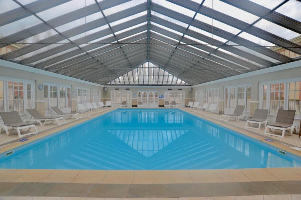 6-Person Apartment With Swimming Pool Tennis Court And Free Parking 25 Le Touquet Εξωτερικό φωτογραφία