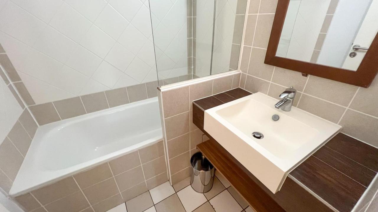 6-Person Apartment With Swimming Pool Tennis Court And Free Parking 25 Le Touquet Εξωτερικό φωτογραφία